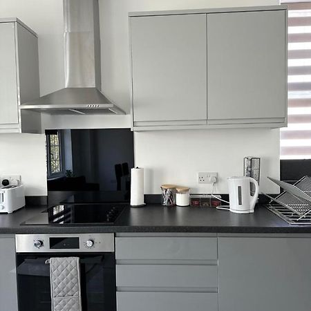 The Walworth Retreat- Cozy Flats In London Appartamento Esterno foto