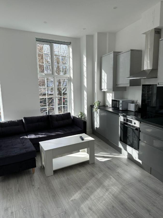 The Walworth Retreat- Cozy Flats In London Appartamento Esterno foto