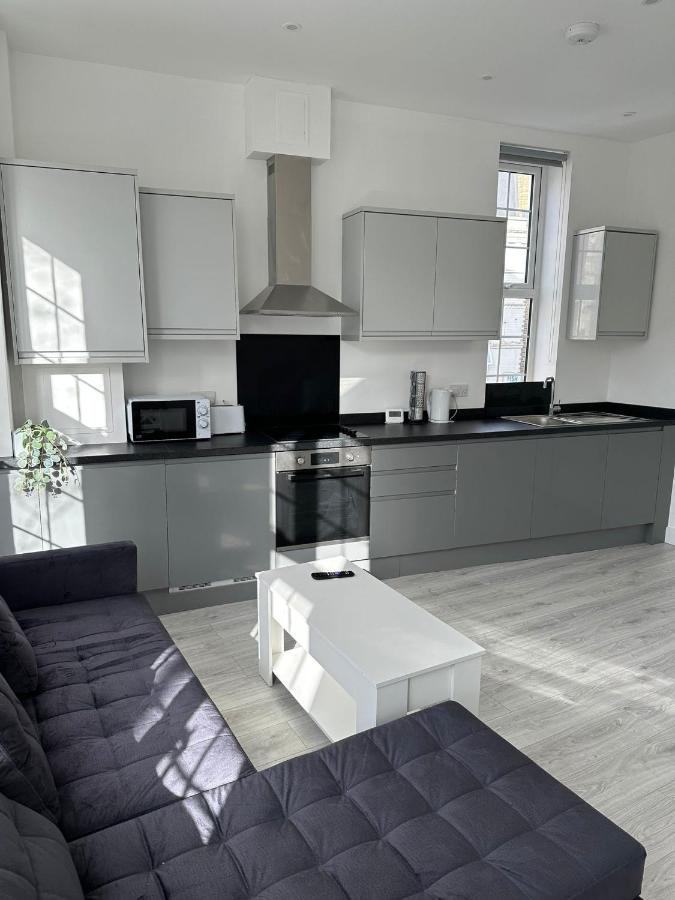 The Walworth Retreat- Cozy Flats In London Appartamento Esterno foto